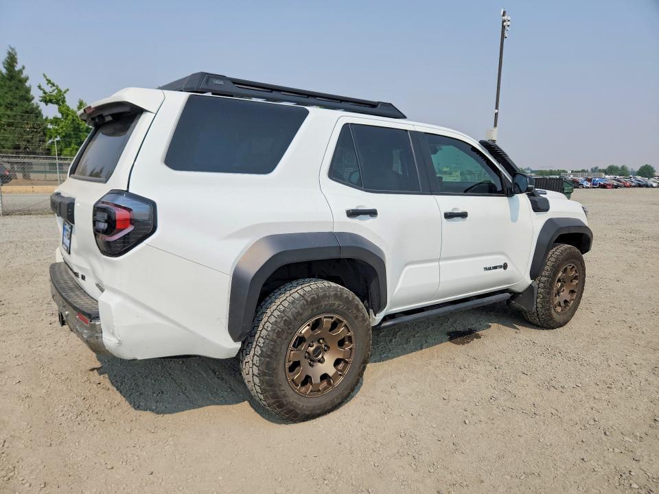 JTEVB5BR8S5006560 2025 TOYOTA 4RUNNER photo no. 3