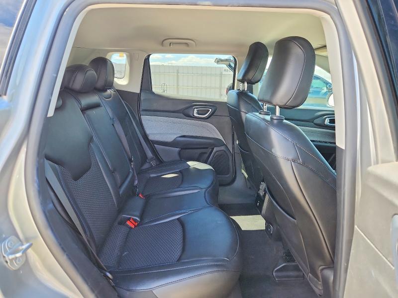 2022 JEEP COMPASS LATITUDE — Фото 11 из 14