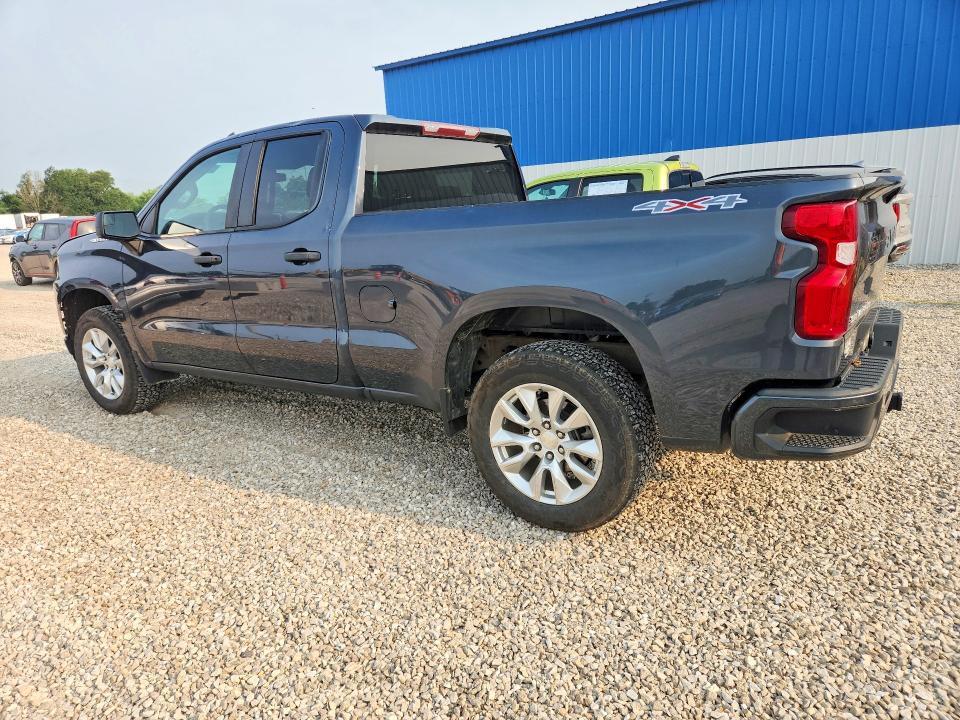 2020 CHEVROLET SILVERADO K1500 CUSTOM — Фото 2 из 12