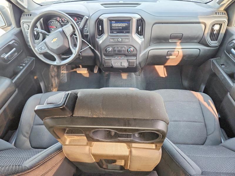 2020 CHEVROLET SILVERADO K1500 CUSTOM — Фото 8 из 12