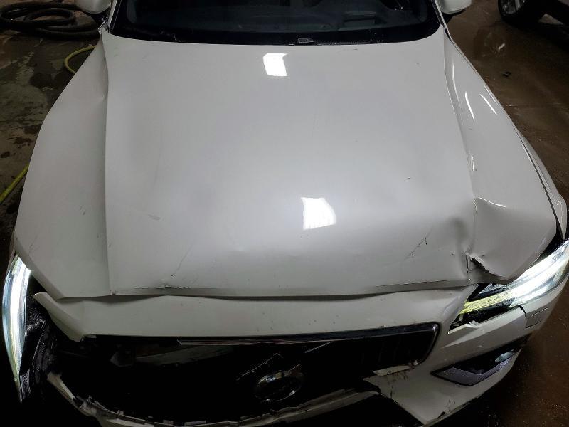 2019 VOLVO S60 T6 INSCRIPTION — Фото 11 из 12