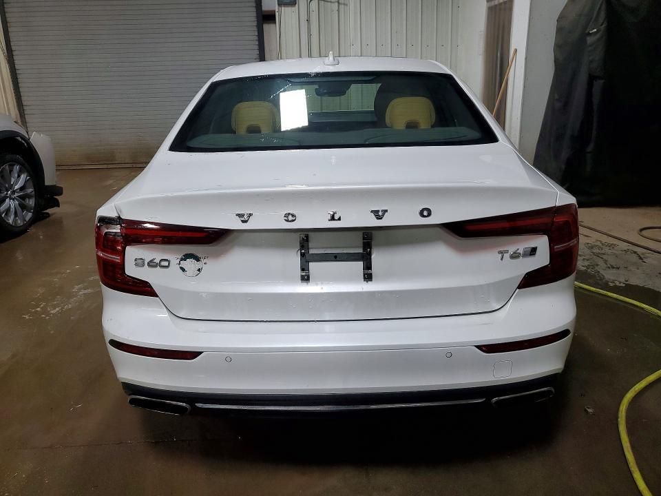 2019 VOLVO S60 T6 INSCRIPTION — Фото 6 из 12