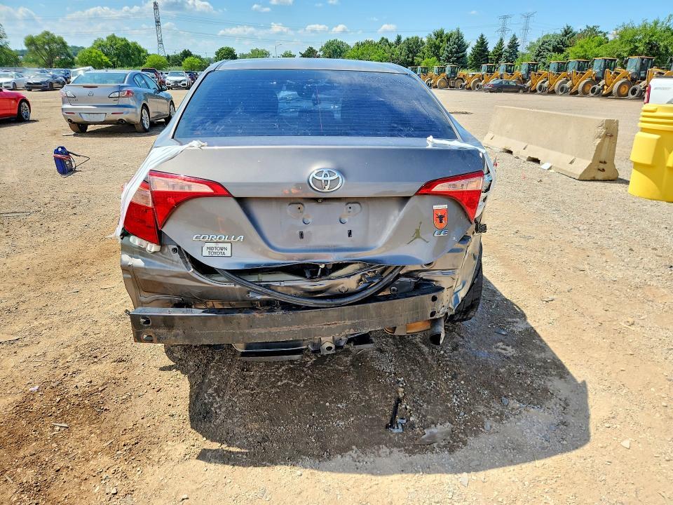 2017 TOYOTA COROLLA LE — Фото 6 из 12