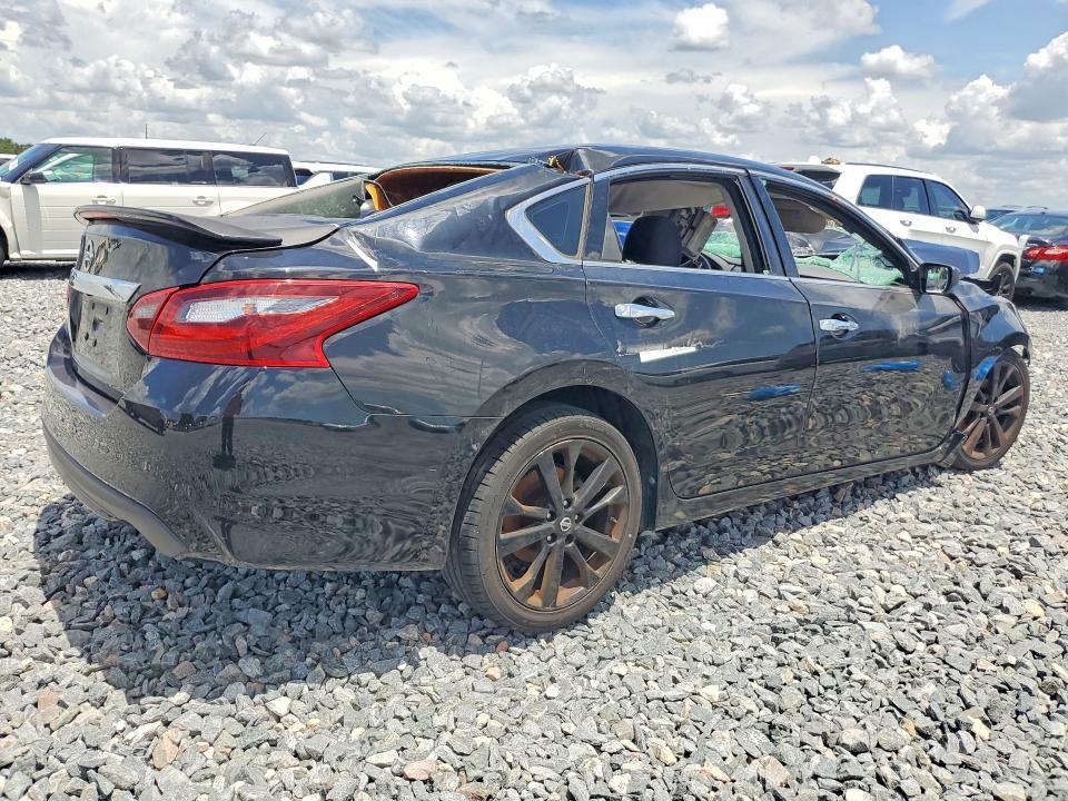 1N4AL3AP1HC236696 2017 NISSAN ALTIMA photo no. 3