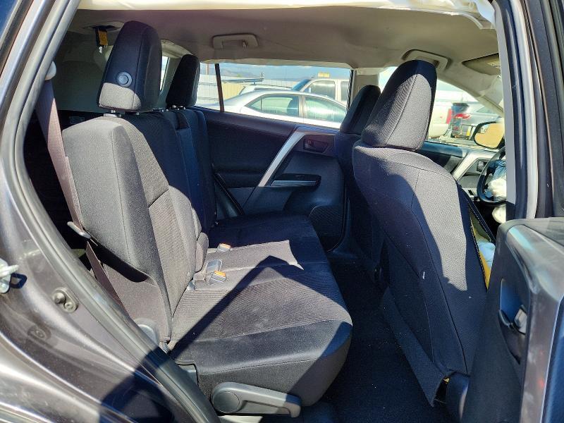 2017 TOYOTA RAV4 LE — Фото 11 из 13