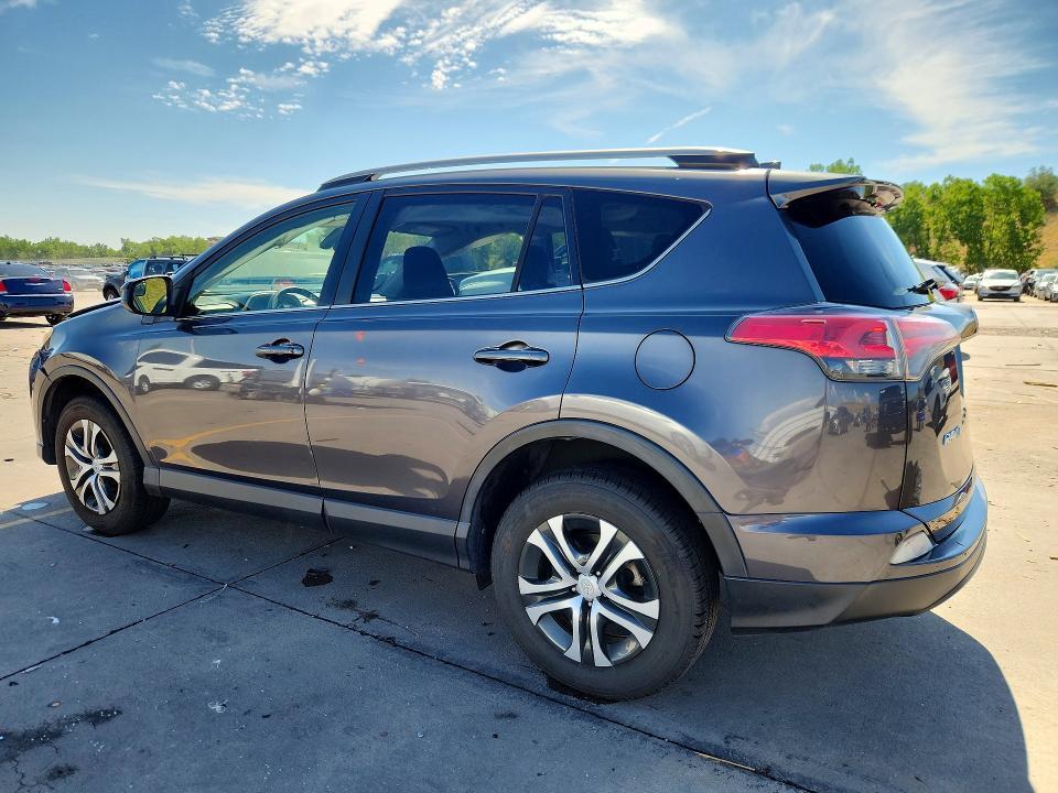 2017 TOYOTA RAV4 LE — Фото 2 из 13