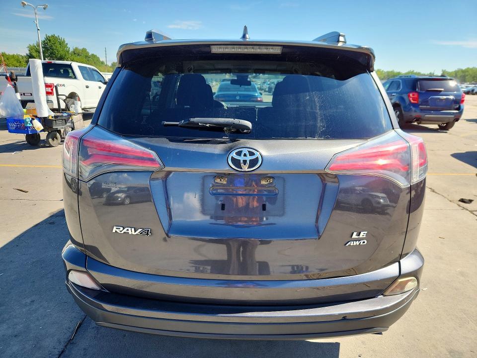 2017 TOYOTA RAV4 LE — Фото 6 из 13