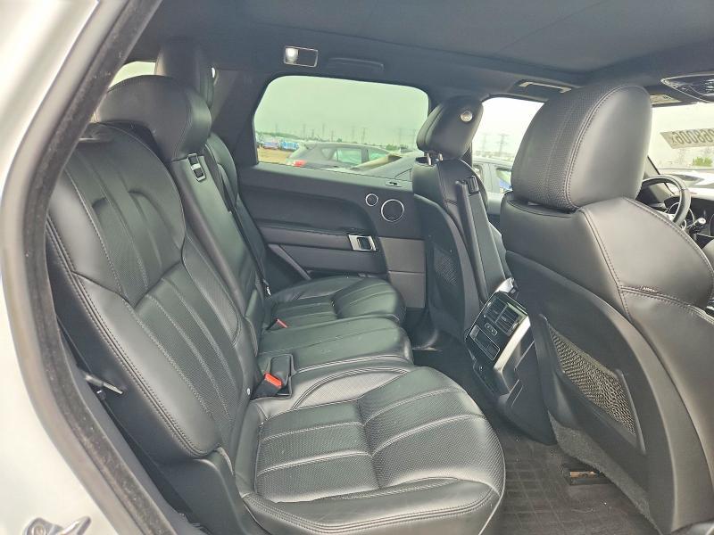 2016 LAND ROVER RANGE ROVER SPORT HSE — Фото 10 из 12