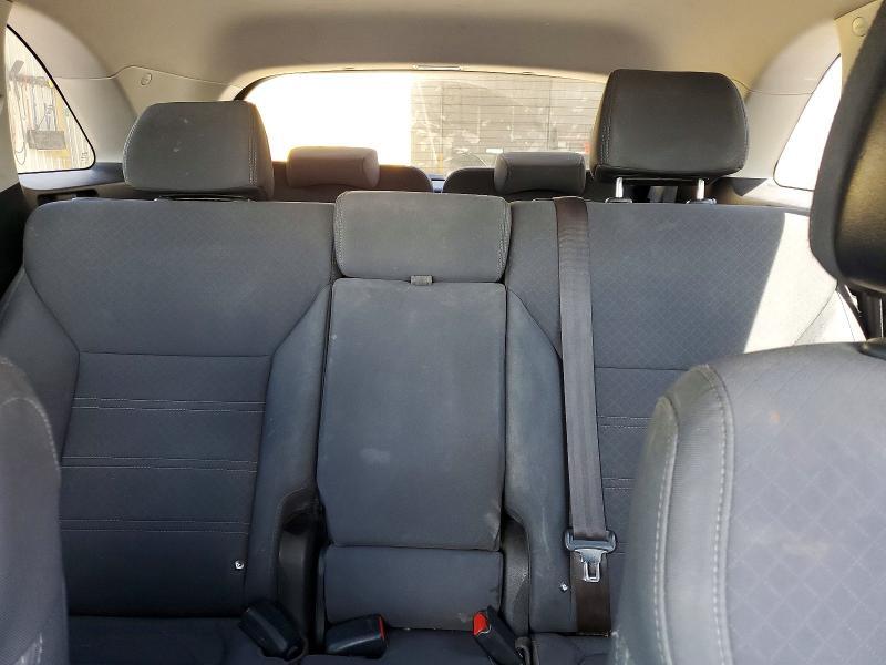 2016 KIA SORENTO LX — Фото 10 из 13