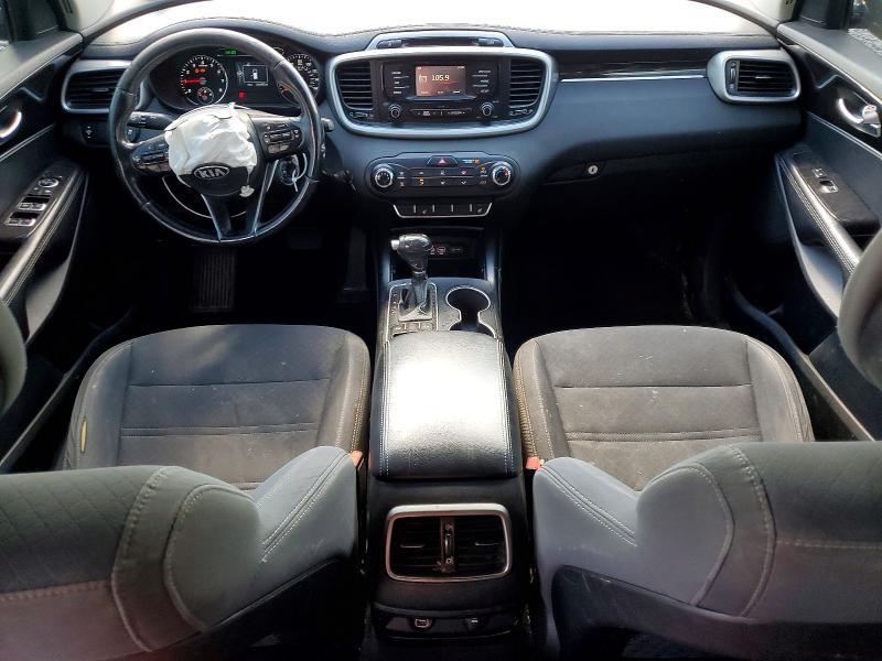2016 KIA SORENTO LX — Фото 8 из 13