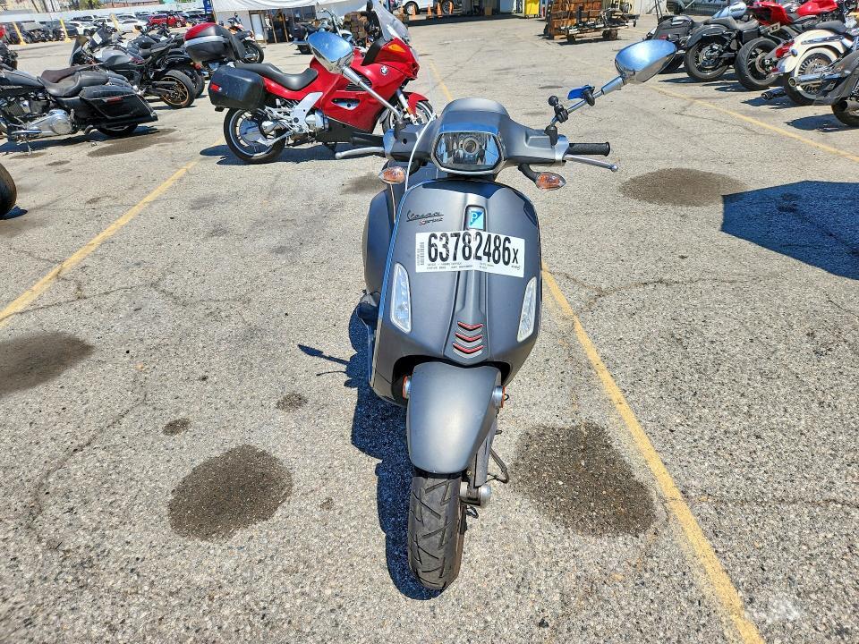 ZAPM818GXG5401228 2016 VESPA SPRINT photo no. 2