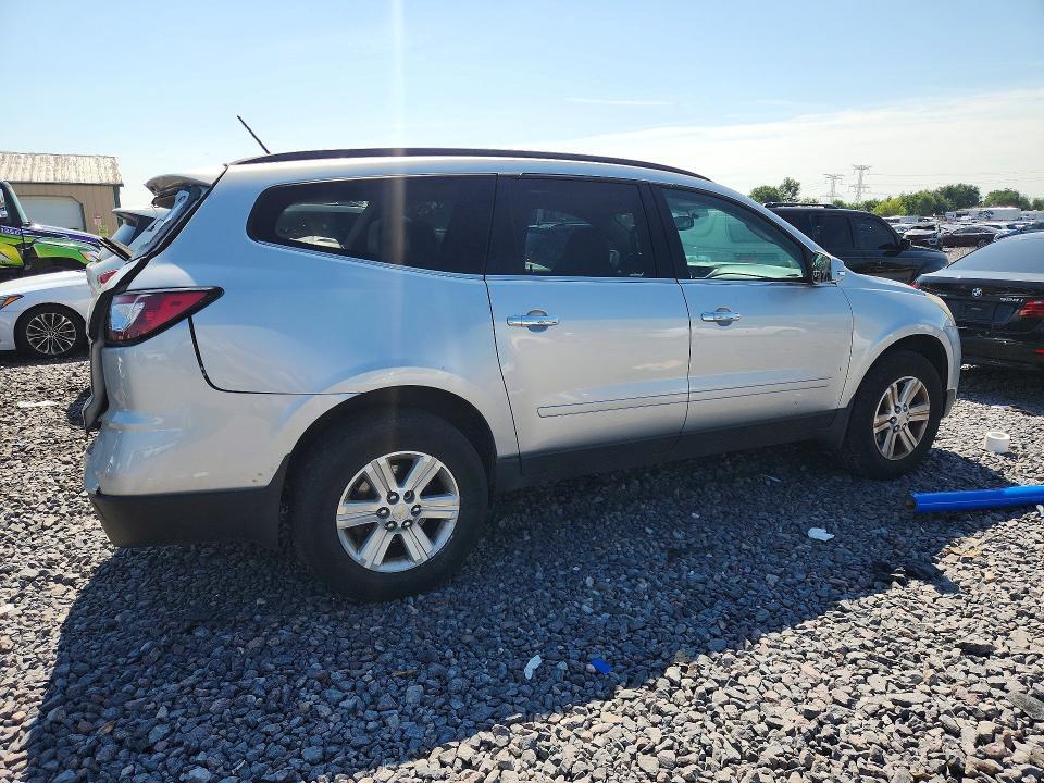 2014 CHEVROLET TRAVERSE LT — Фото 3 из 12