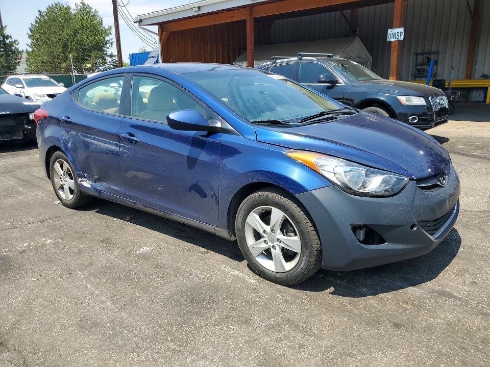KMHDH4AE2DU559104 2013 HYUNDAI ELANTRA photo no. 4