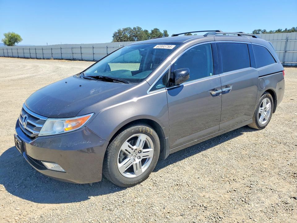 5FNRL5H96DB052447 2013 HONDA ODYSSEY photo no. 1