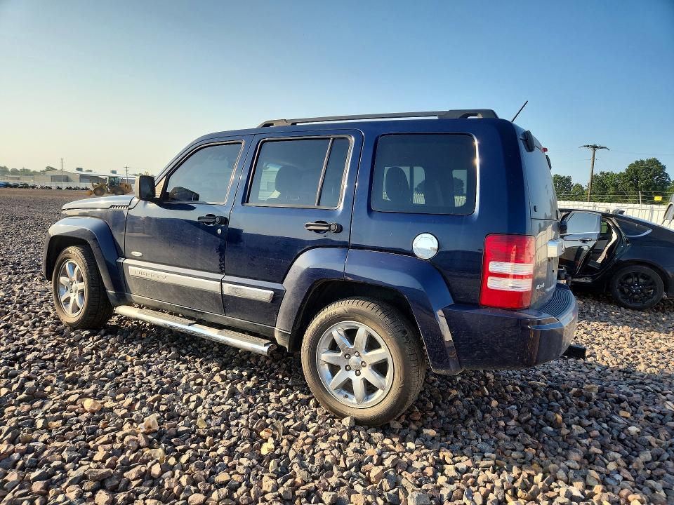2012 JEEP LIBERTY SPORT — Фото 2 из 13