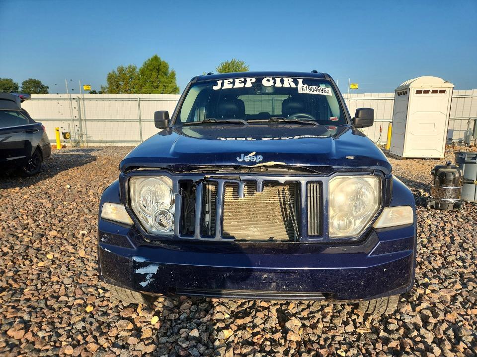 2012 JEEP LIBERTY SPORT — Фото 5 из 13