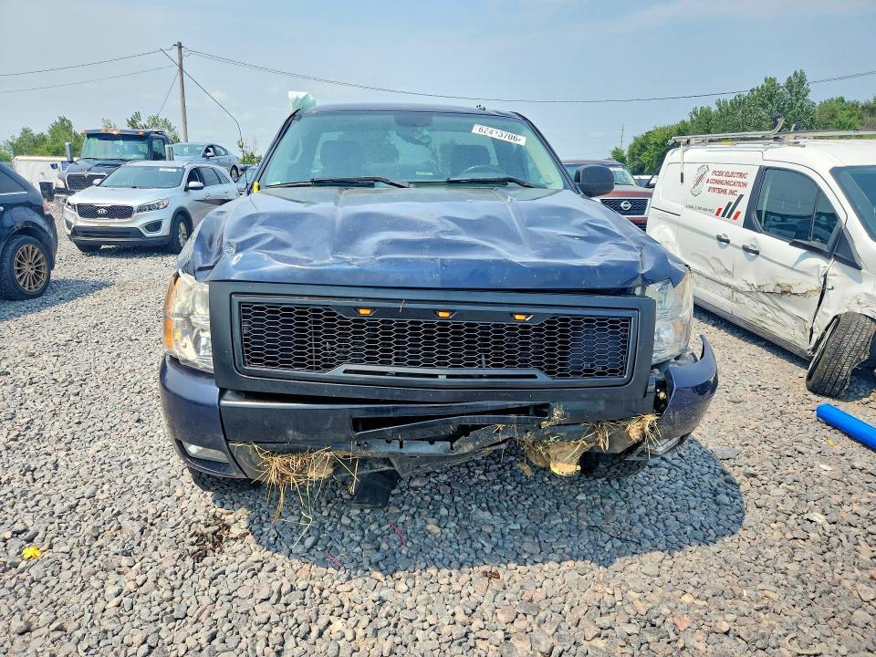 2010 CHEVROLET SILVERADO K1500 LT — Фото 5 из 13