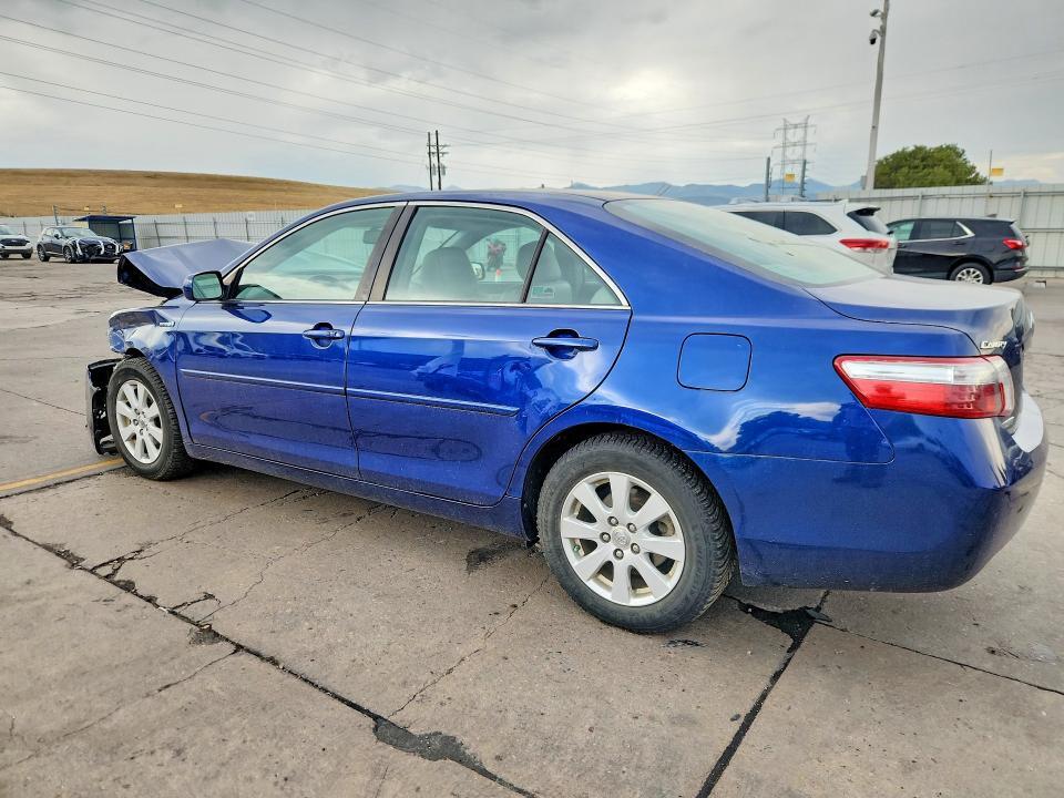 2009 TOYOTA CAMRY HYBRID — Фото 2 из 12