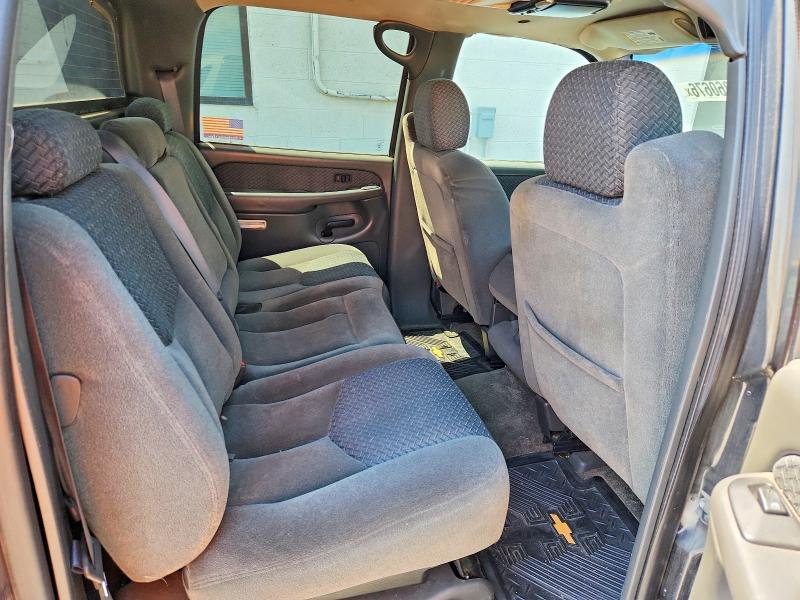 2003 CHEVROLET AVALANCHE K2500 — Фото 10 из 12