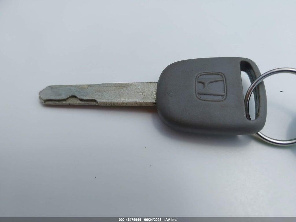1HGEM22924L033010 2004 HONDA CIVIC photo no. 11