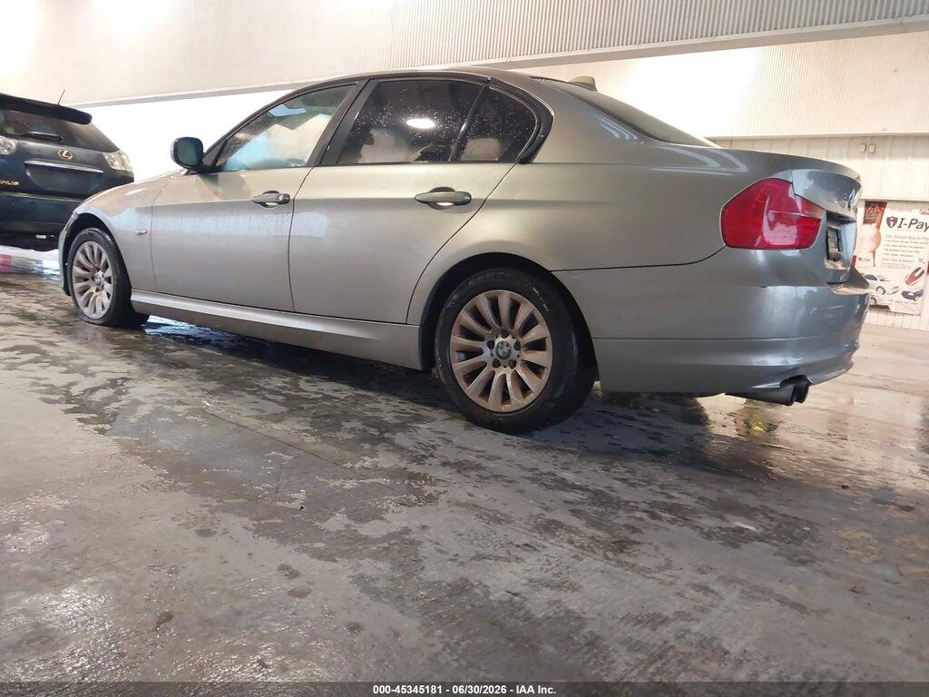 WBAPH77579NL82154 2009 BMW 328I photo no. 3