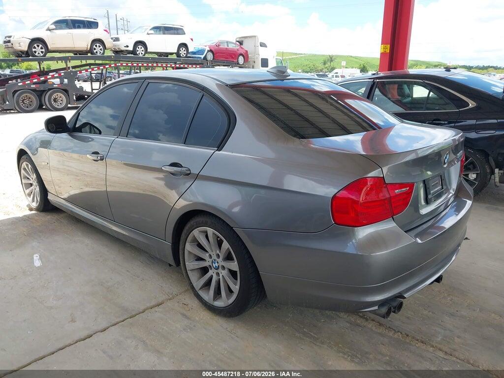 WBAPH7C52BE680381 2011 BMW 328I photo no. 3