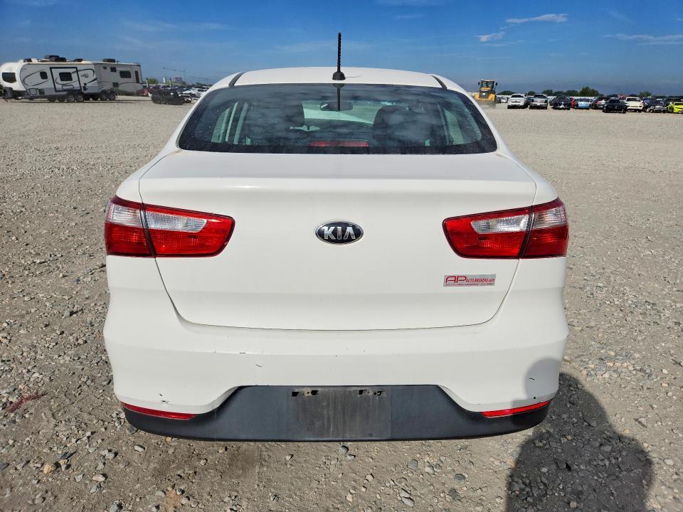2016 KIA RIO LX — Фото 6 из 12