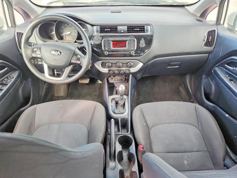 2016 KIA RIO LX — Фото 8 из 12