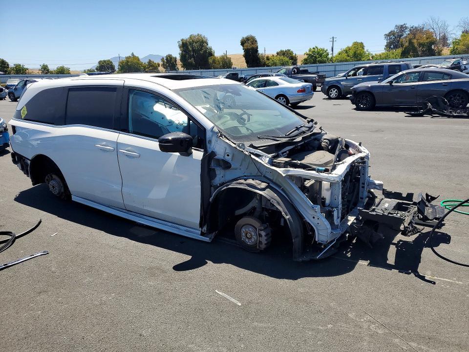 5FNRL6H72PB065009 2023 HONDA ODYSSEY photo no. 4