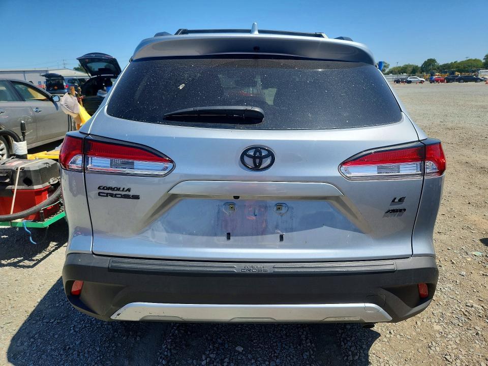 7MUCAABGXNV005176 2022 TOYOTA COROLLA CROSS photo no. 6
