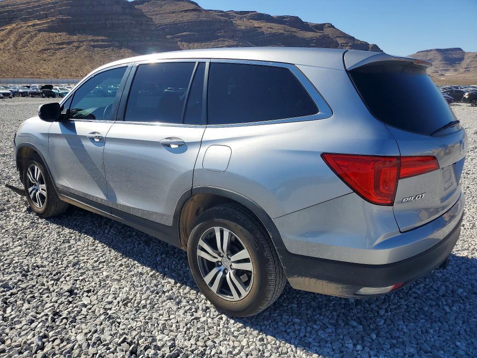 5FNYF5H31GB011338 2016 HONDA PILOT photo no. 2