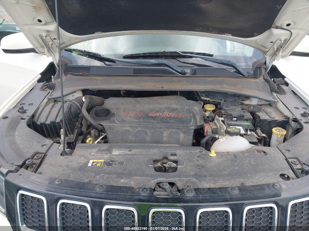 3C4NJCBB3JT256978 2018 JEEP COMPASS photo no. 10