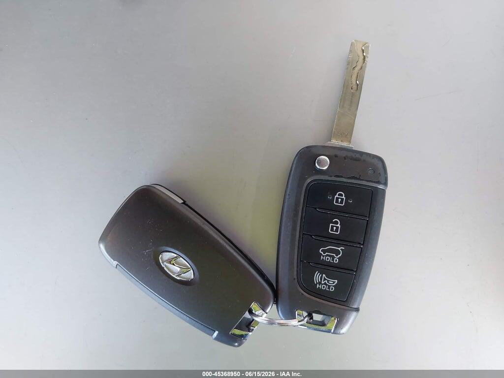 5NMS23AD4KH084364 2019 HYUNDAI SANTA FE photo no. 11