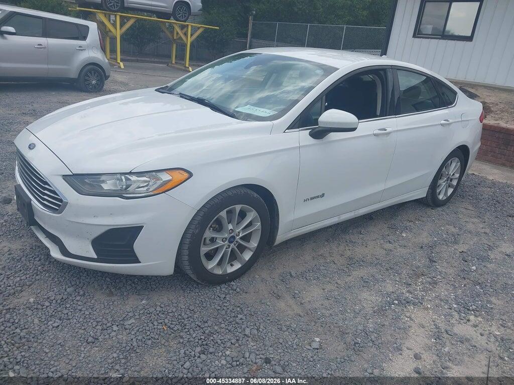 3FA6P0LU7KR211449 2019 FORD FUSION HYBRID photo no. 2