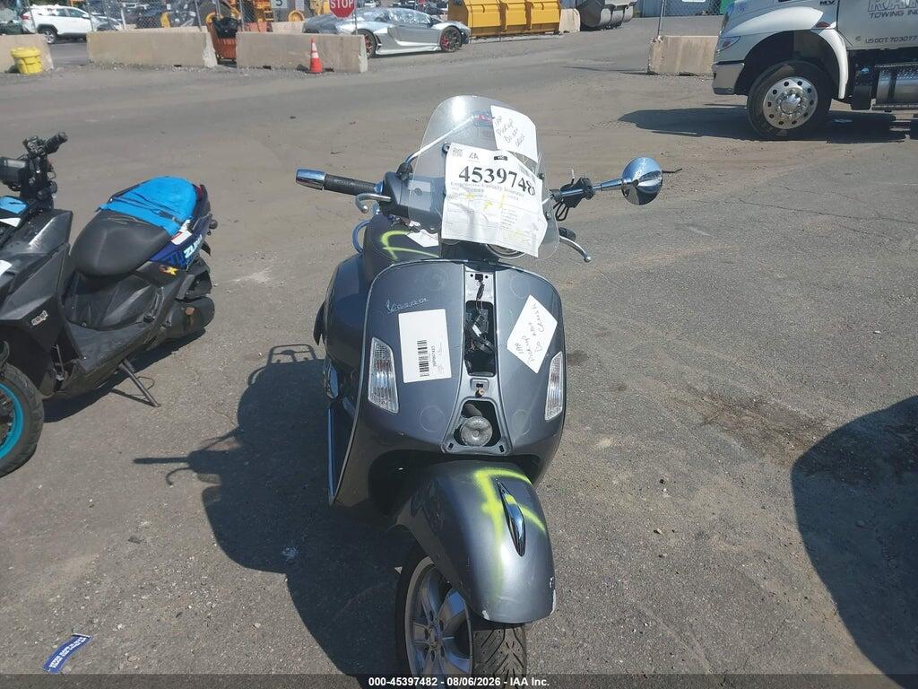 ZAPMA39M7N5300410 2022 VESPA GTS 300 SUPER photo no. 5