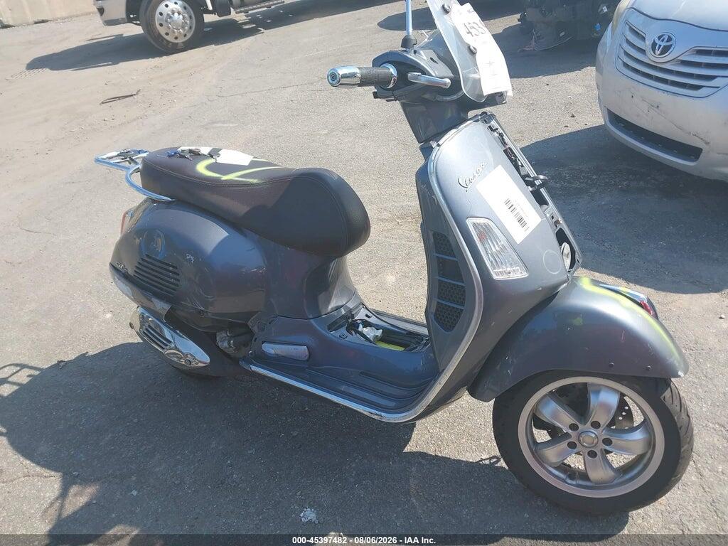 ZAPMA39M7N5300410 2022 VESPA GTS 300 SUPER photo no. 8