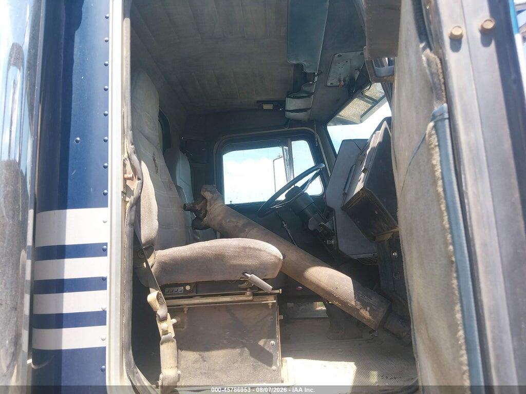 1XP5LB0X2KN283334 1989 PETERBILT 379 photo no. 7