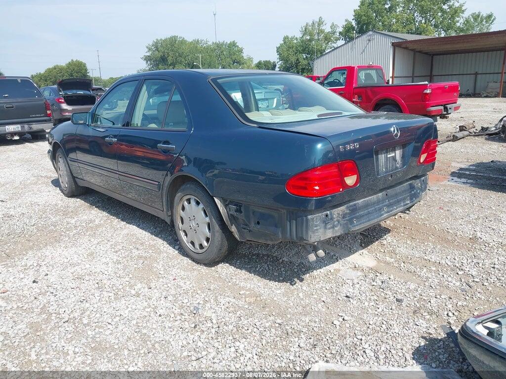WDBJF65H8XA853933 1999 MERCEDES-BENZ E 320 photo no. 3