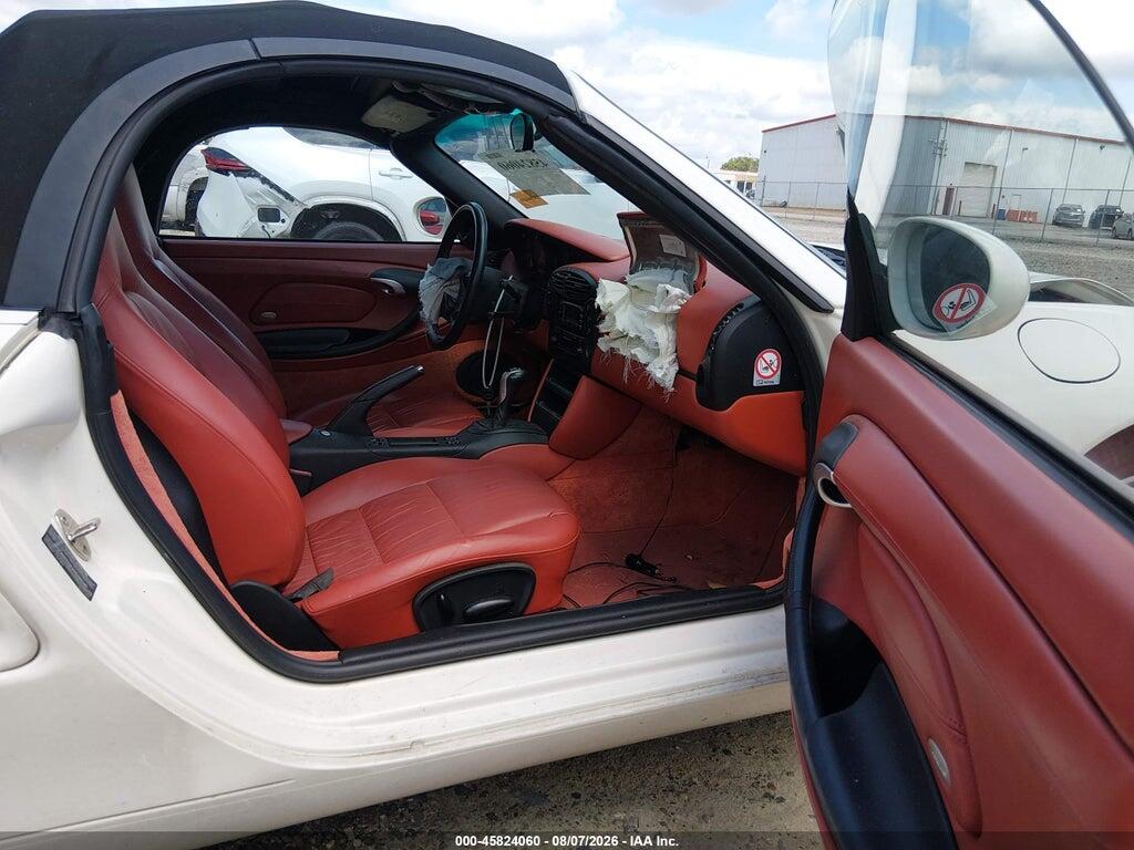 WP0CA2983YU620666 2000 PORSCHE BOXSTER photo no. 5