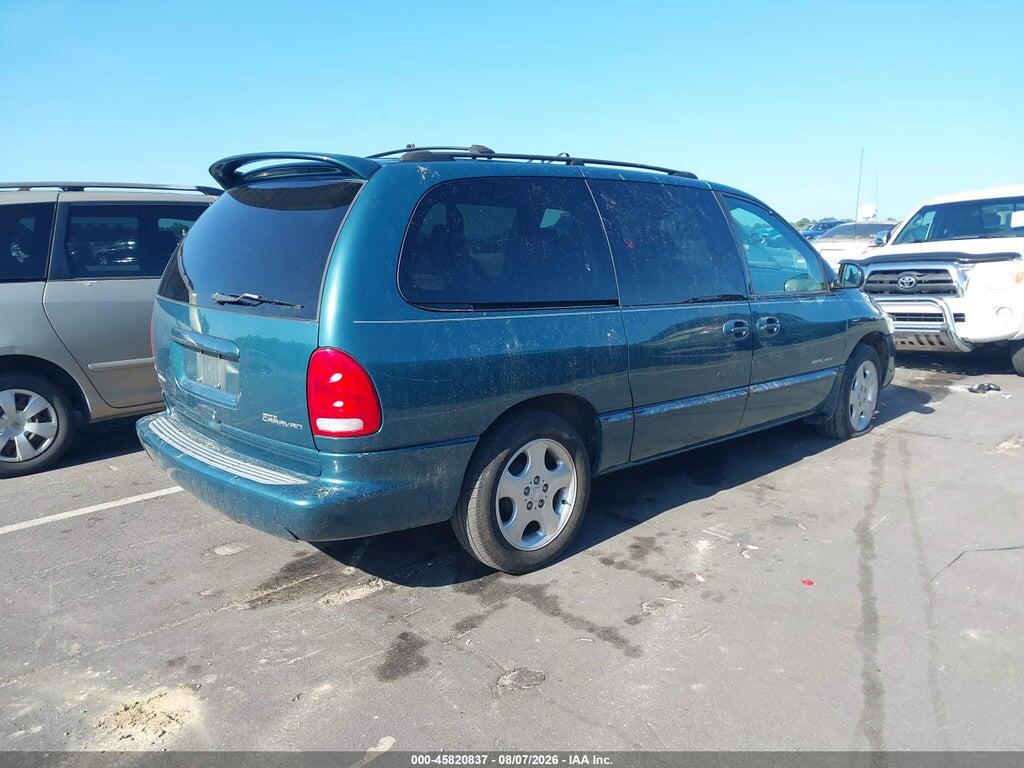 1B4GP44G1YB589131 2000 DODGE GRAND CARAVAN photo no. 4