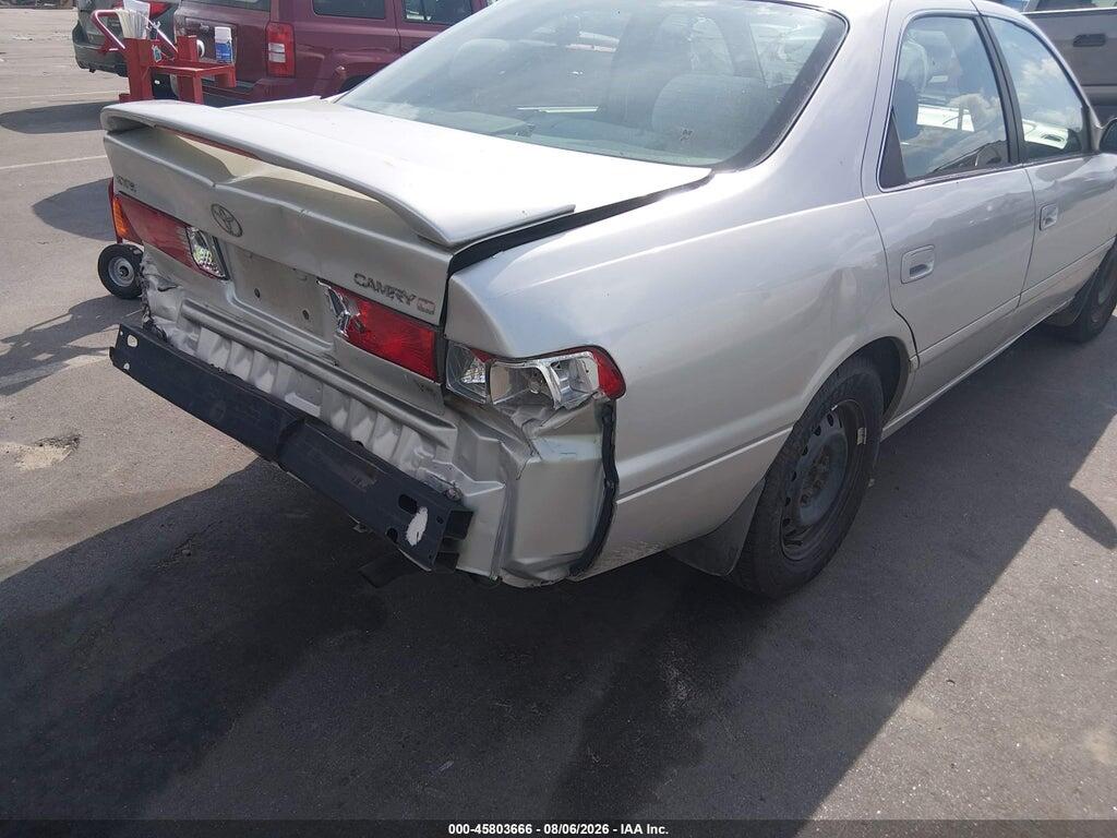 4T1BF22K4YU099326 2000 TOYOTA CAMRY photo no. 11