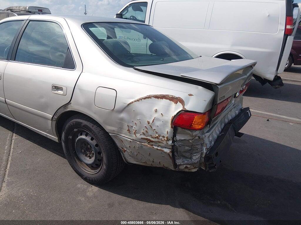 4T1BF22K4YU099326 2000 TOYOTA CAMRY photo no. 12