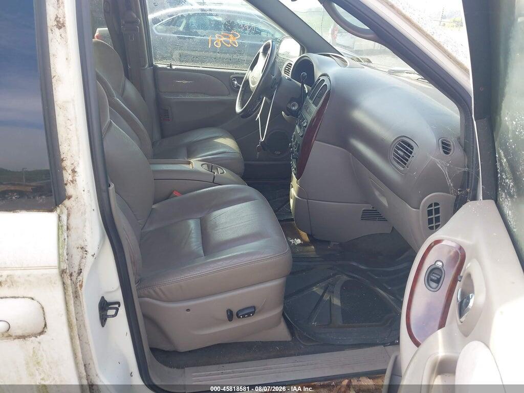 2C8GP64L11R252735 2001 CHRYSLER TOWN & COUNTRY photo no. 5