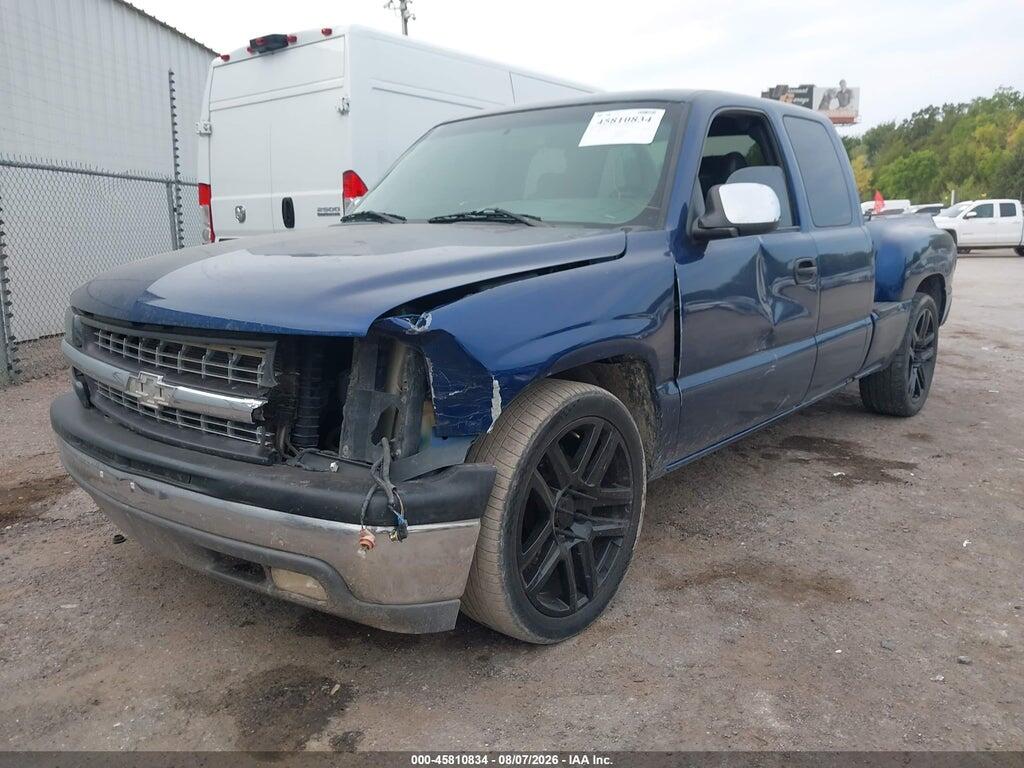 2GCEC19T611224699 2001 CHEVROLET SILVERADO 1500 photo no. 2