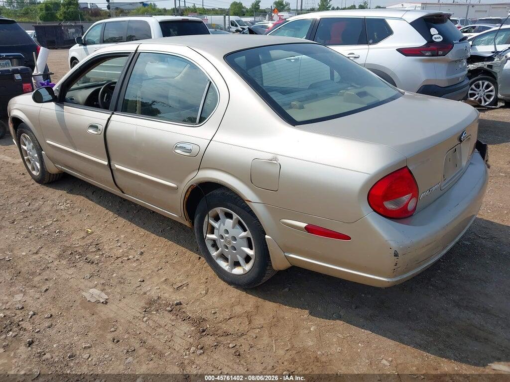 JN1CA31DX1T627904 2001 NISSAN MAXIMA photo no. 3