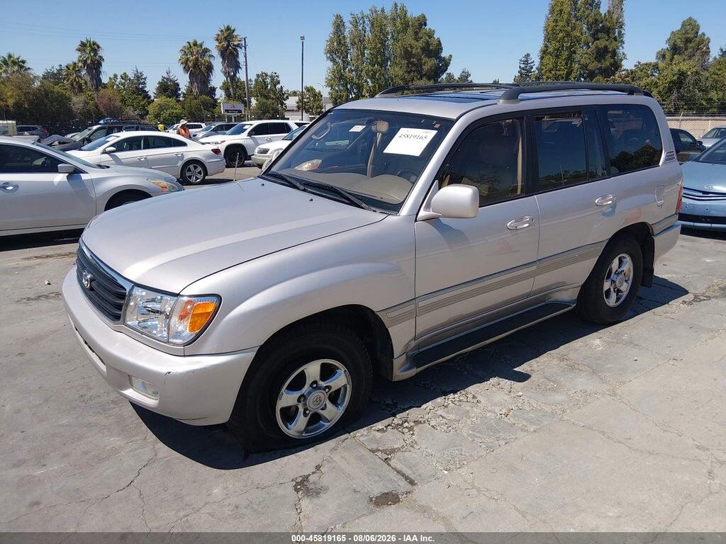 JTEHT05J122018523 2002 TOYOTA LAND CRUISER photo no. 2
