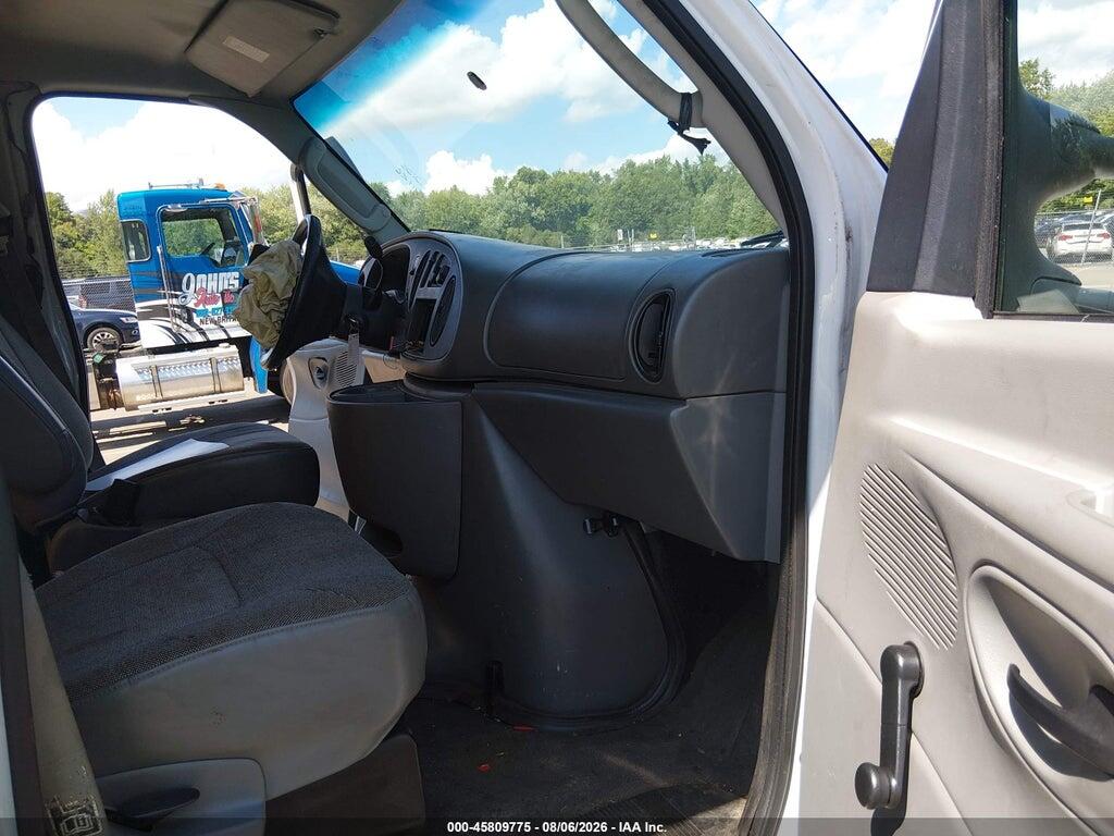 1FDWE45F63HB28681 2003 FORD E-450 CUTAWAY photo no. 6