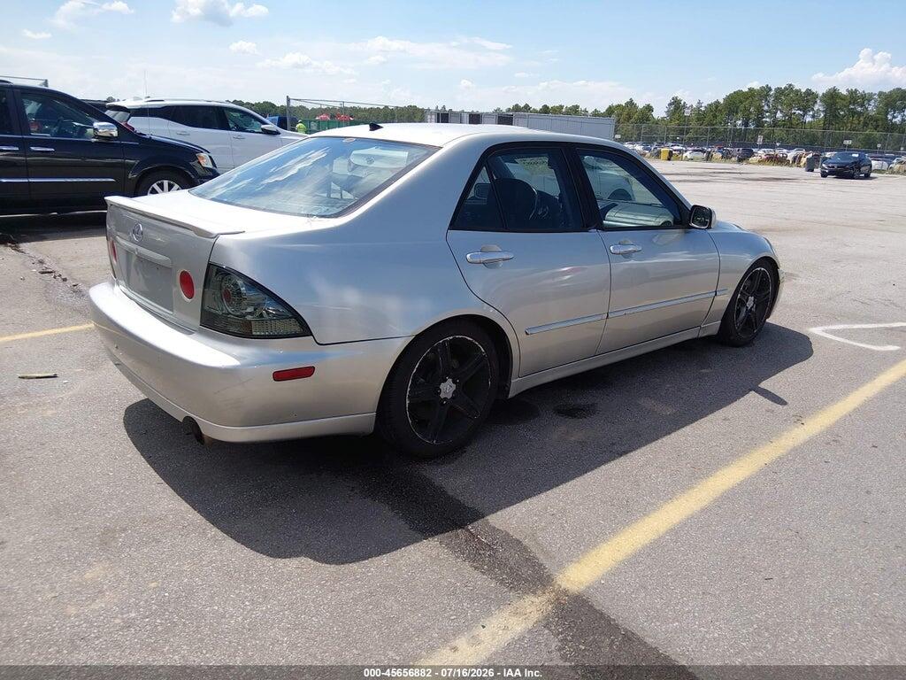 JTHBD192840083575 2004 LEXUS IS 300 photo no. 4