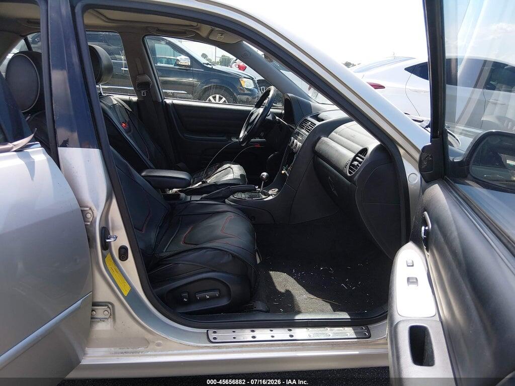 JTHBD192840083575 2004 LEXUS IS 300 photo no. 5