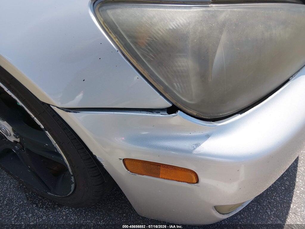 JTHBD192840083575 2004 LEXUS IS 300 photo no. 6